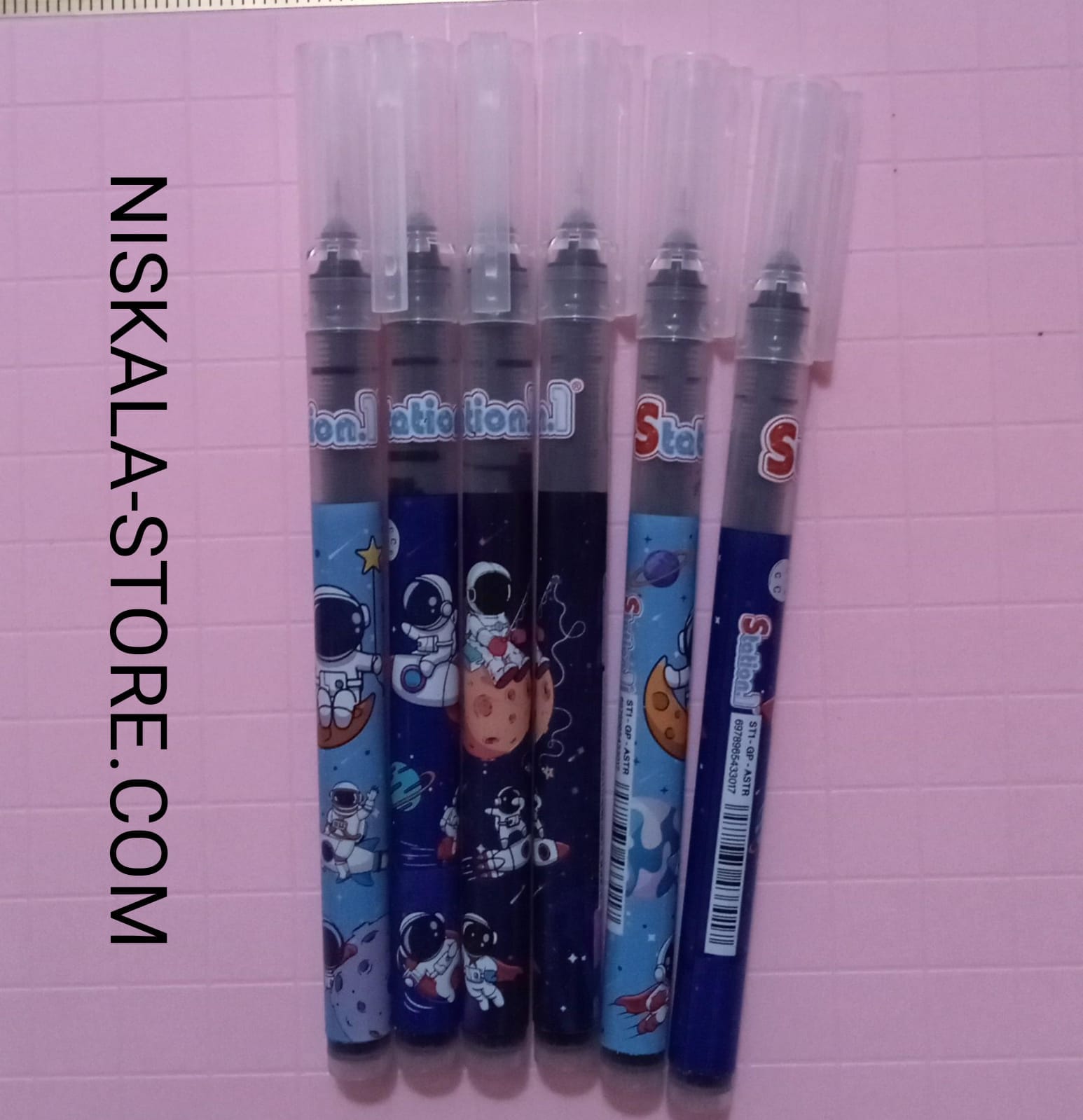 Pulpen Station1 Astronot